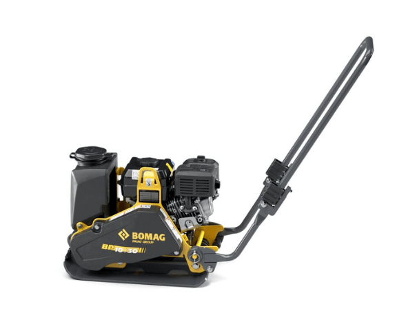 BOMAG BP 1030 plate compactor left side studio