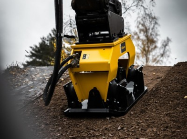 Epiroc hydraulic compactor plate on site