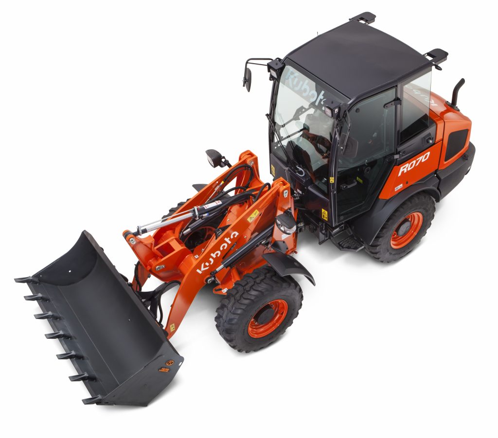 kubota-wheel-loader-R070-from-above-with-bucket