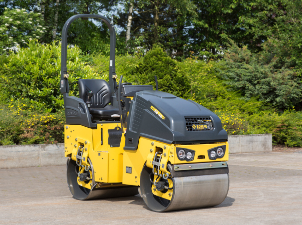 BOMAG BW80 AD tandem roller