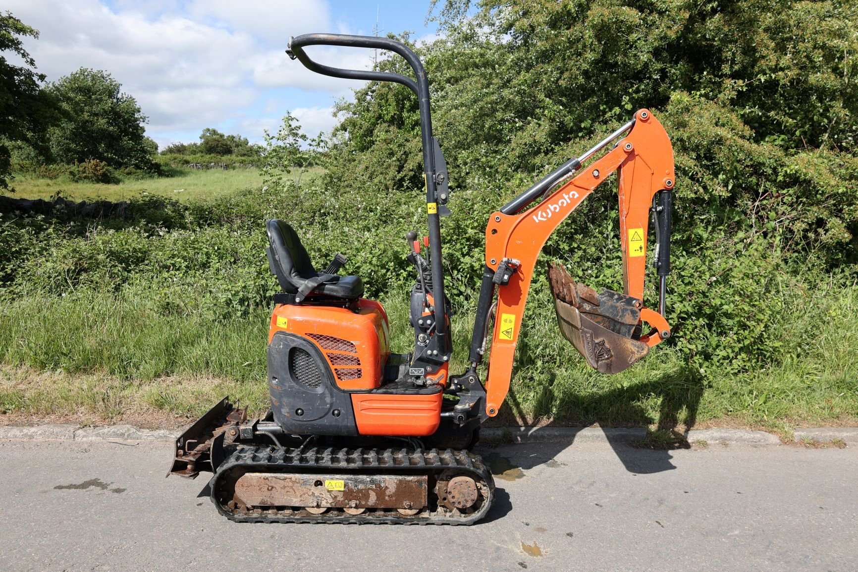Kubota U10-3 right side