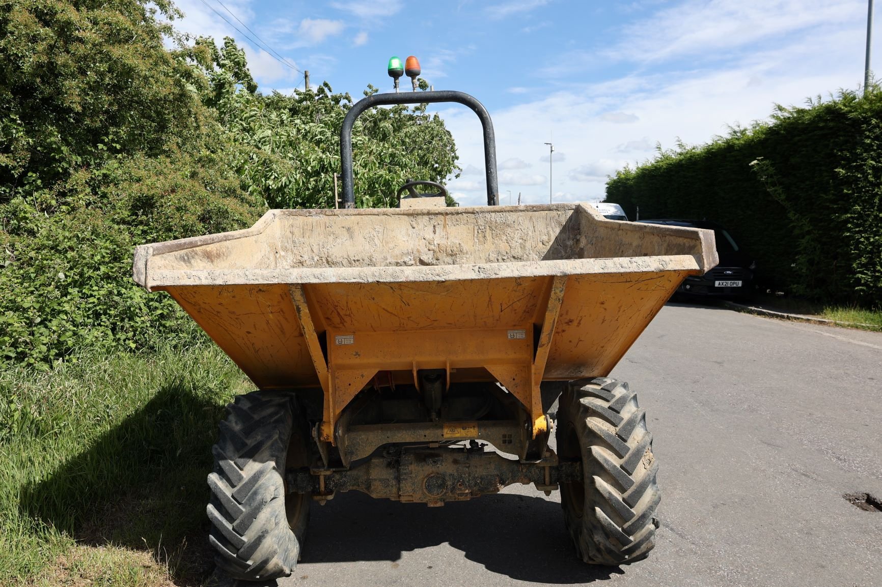 Mecalac 3T 8440 front 