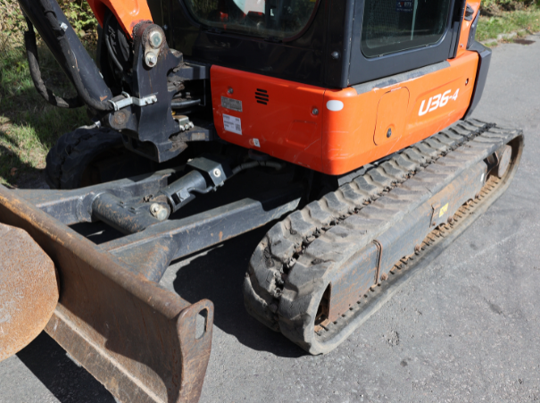 Kubota U36 Excavator 11049318 tracks left side