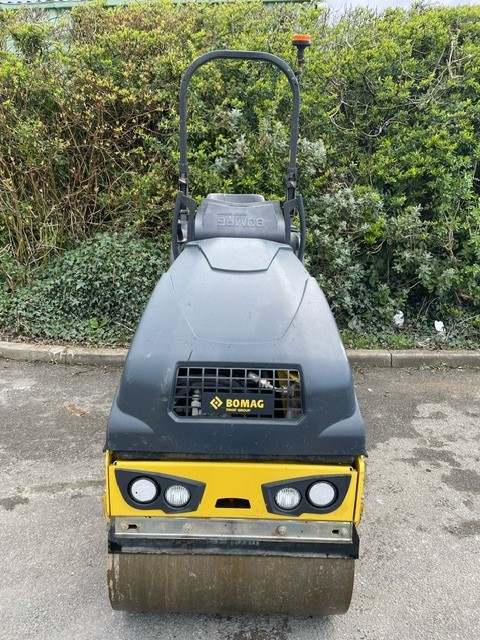KX042-4a