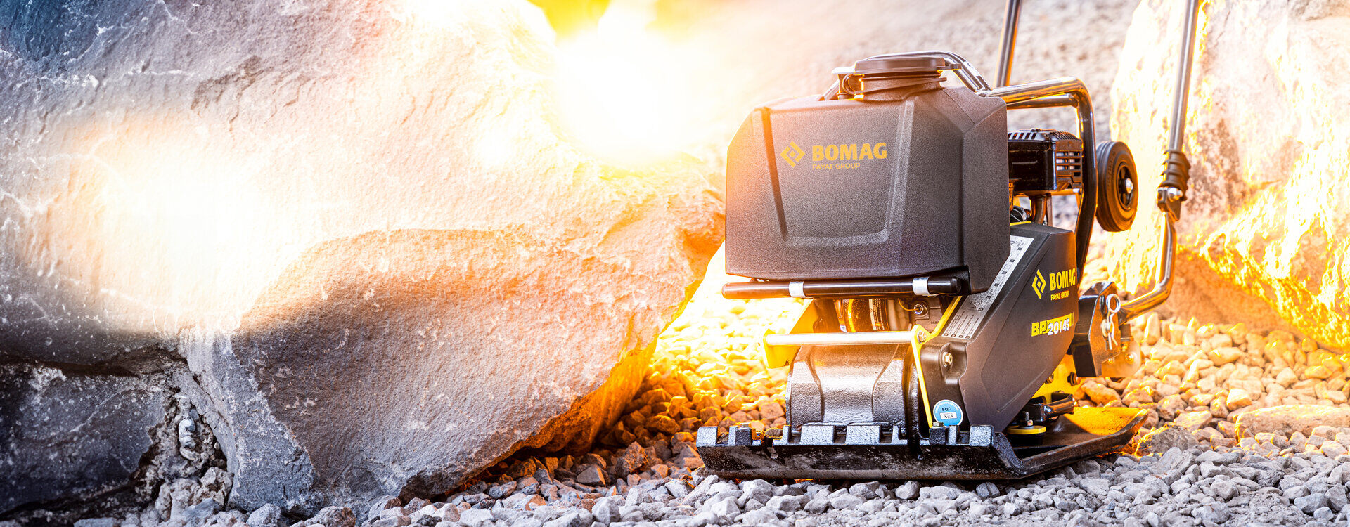 Bomag BP plate compactor on site teaser image