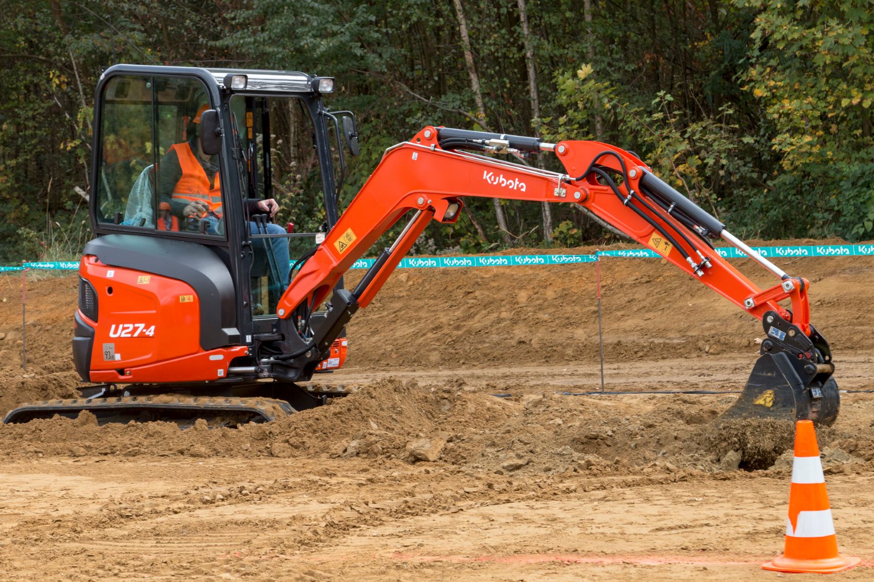 Kubota U27-4 excavator working