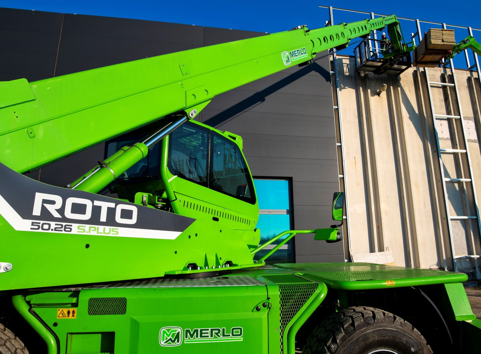 Close up of the MERLO ROTO50.26S PLUS rotating telehandler