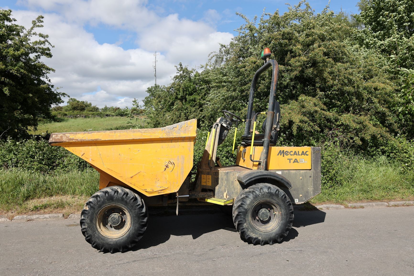 11048620 Mecalac TA3h