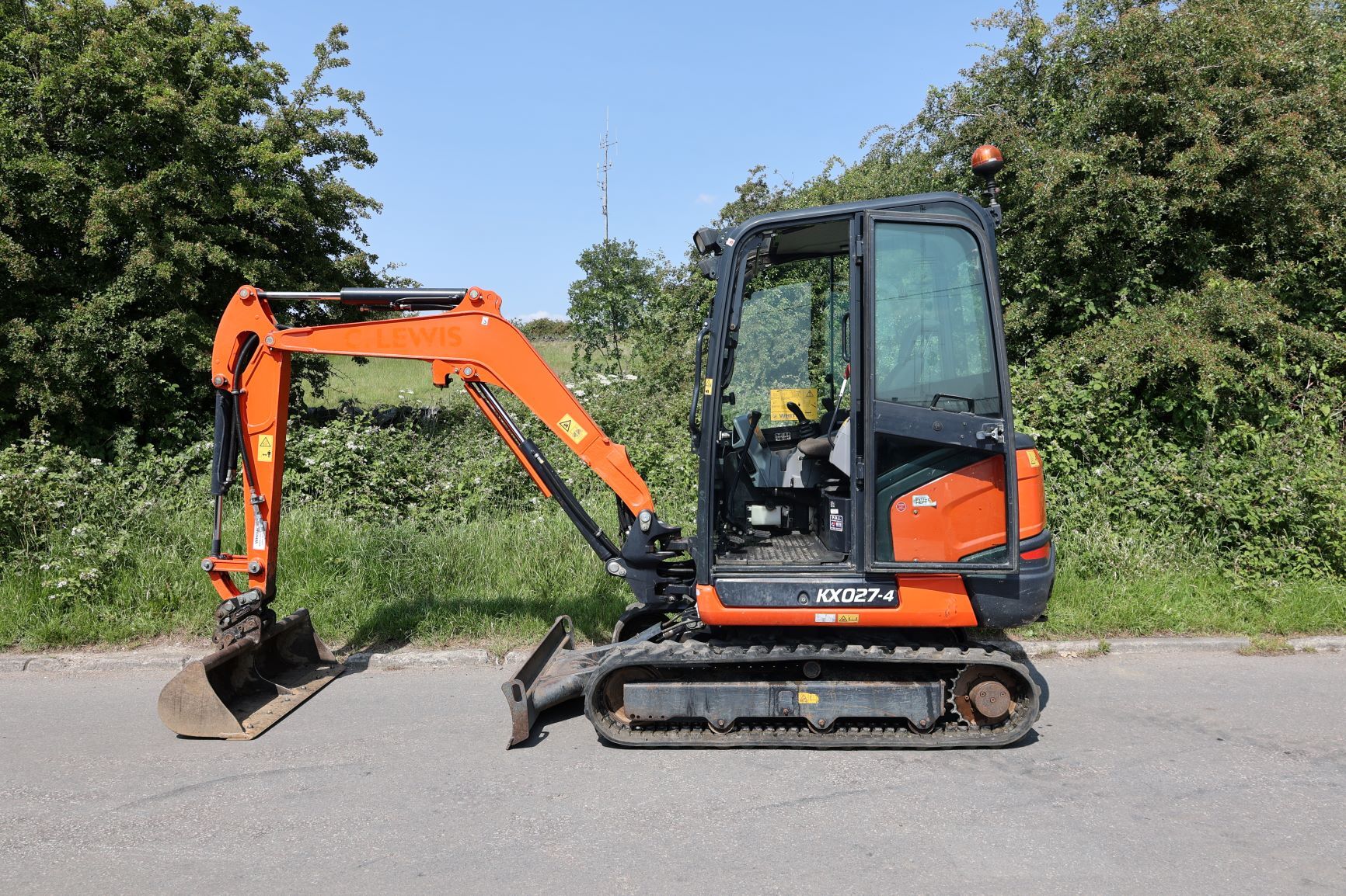 11048627 Kubota KX027-4